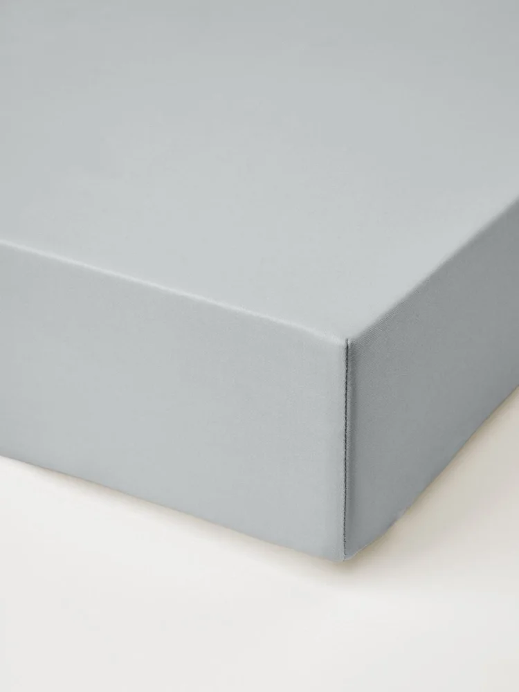 Formsydd laken lys grå – 150×200 cm v:5397537 Formsydd laken lys grå – 150×200 cm v:5397537