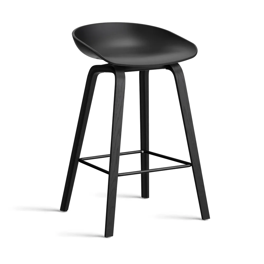 About a Stool 32 Low barstol svart eikstativ 2.0 v:2932820